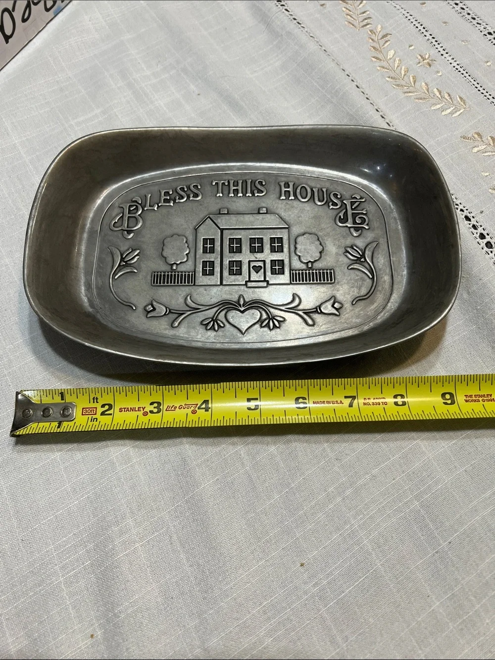 Vintage Wilton Pewter-Tone Molded Baking Pan - Gray Finish - Picture 5 of 6